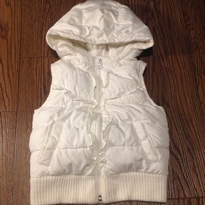 Girls puffy vest